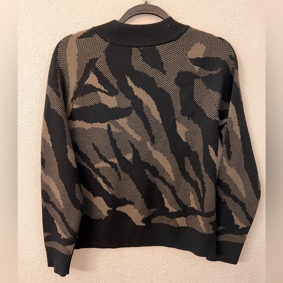 Athleta merino wool Jacquard camouflage abstract sweater womens size XS - Picture 2 of 9